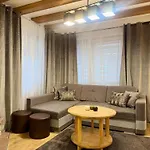 Reset Villa